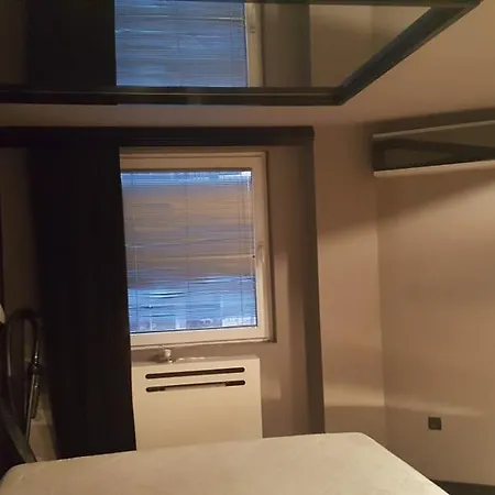 Luxury Central Apartment. *