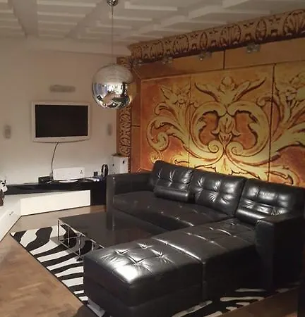 Luxury Central Apartment. דירה